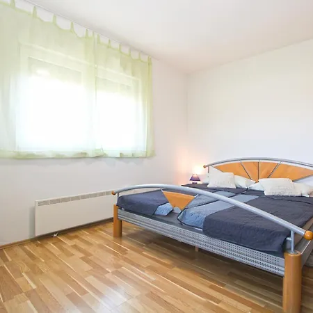 Spomenka 1432 Apartament Pula